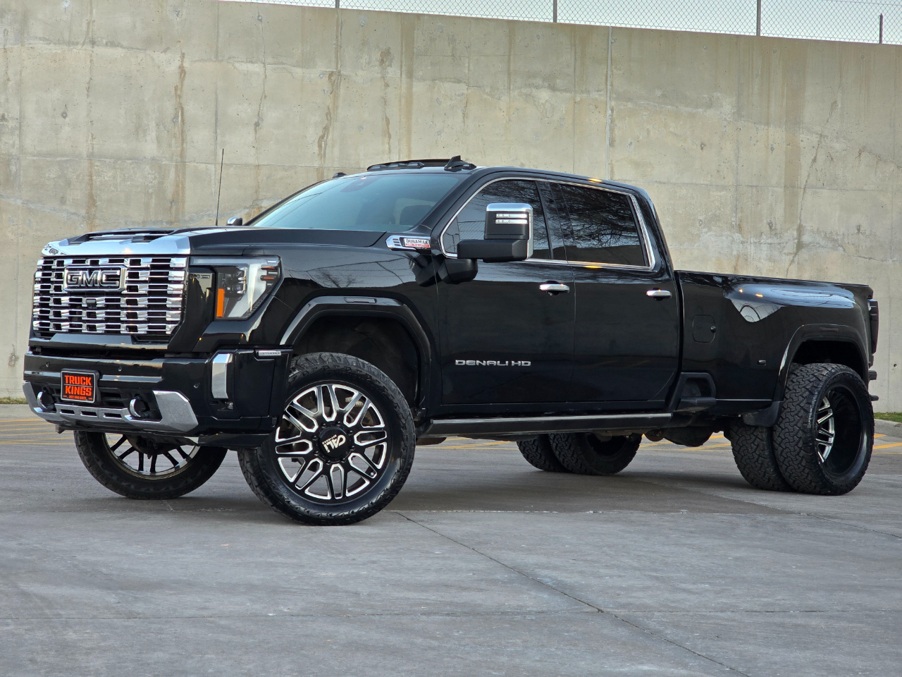 2024 GMC Sierra 3500HD 4WD Crew Cab 159" Denali