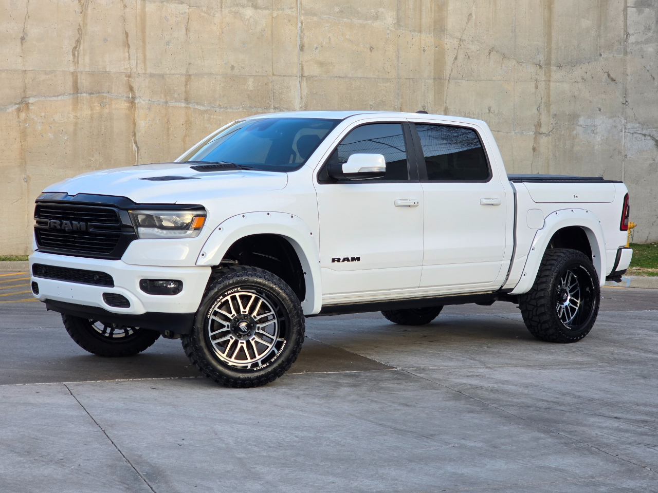 2020 RAM 1500 Sport 4x4 Crew Cab 5'7" Box