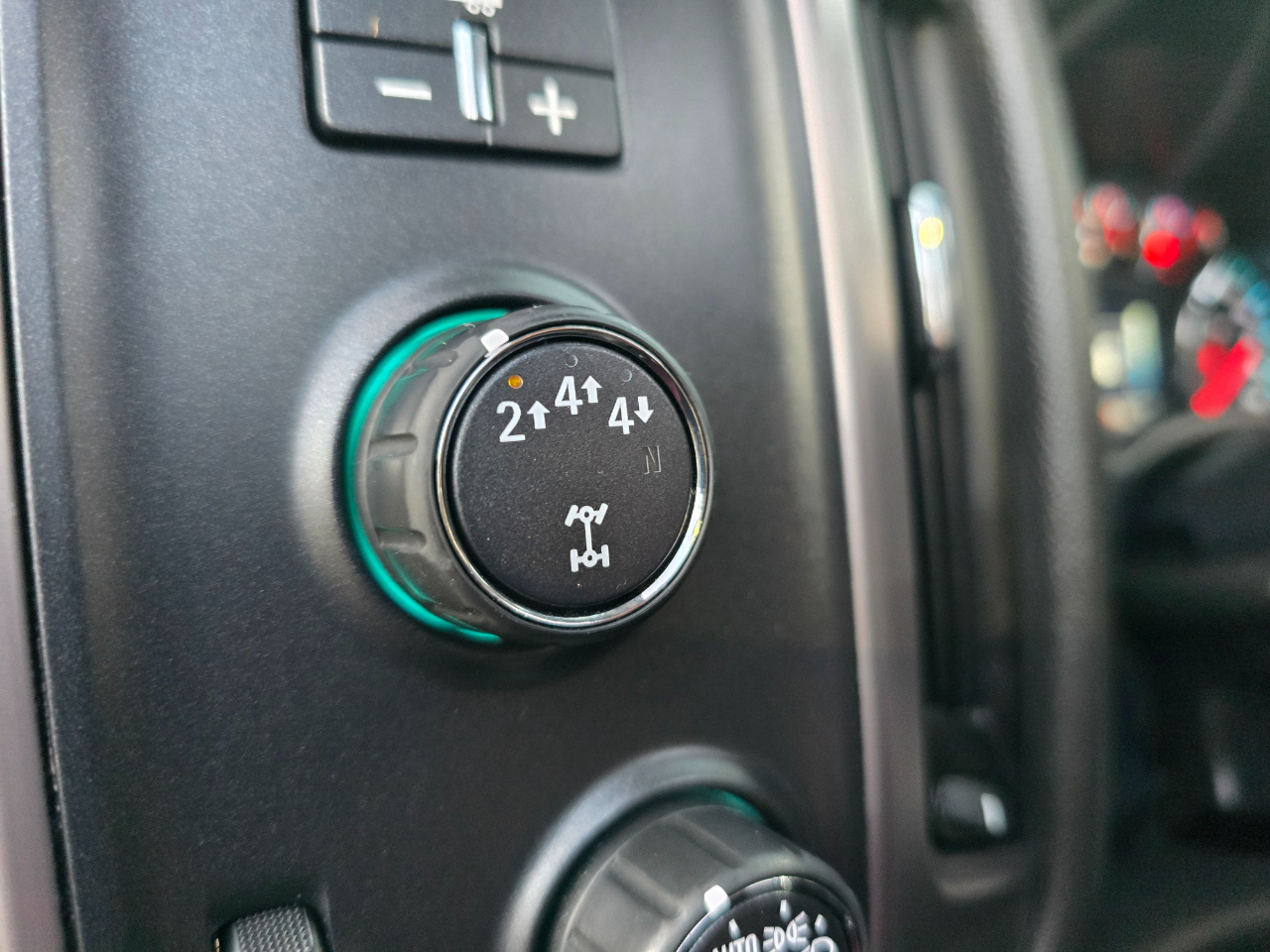 GMC Sierra 2500HD 4WD Crew Cab 153.7" SLT 2017