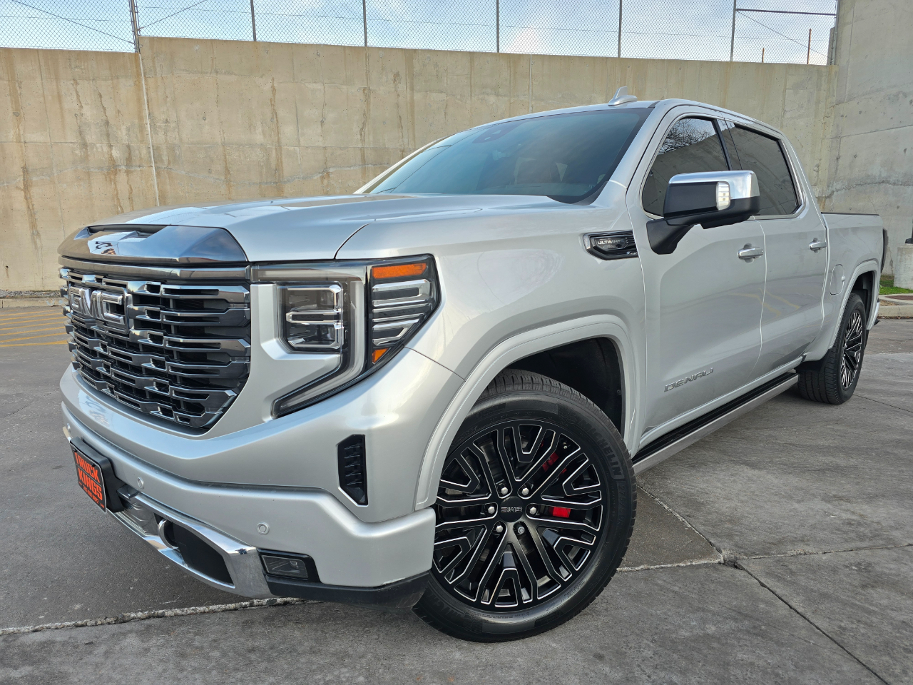 2022 GMC Sierra 1500 4WD Crew Cab 147" Denali Ultimate
