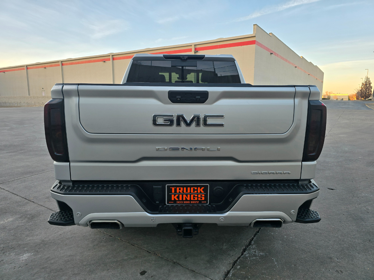GMC Sierra 1500 4WD Crew Cab 147" Denali Ultimate 2022