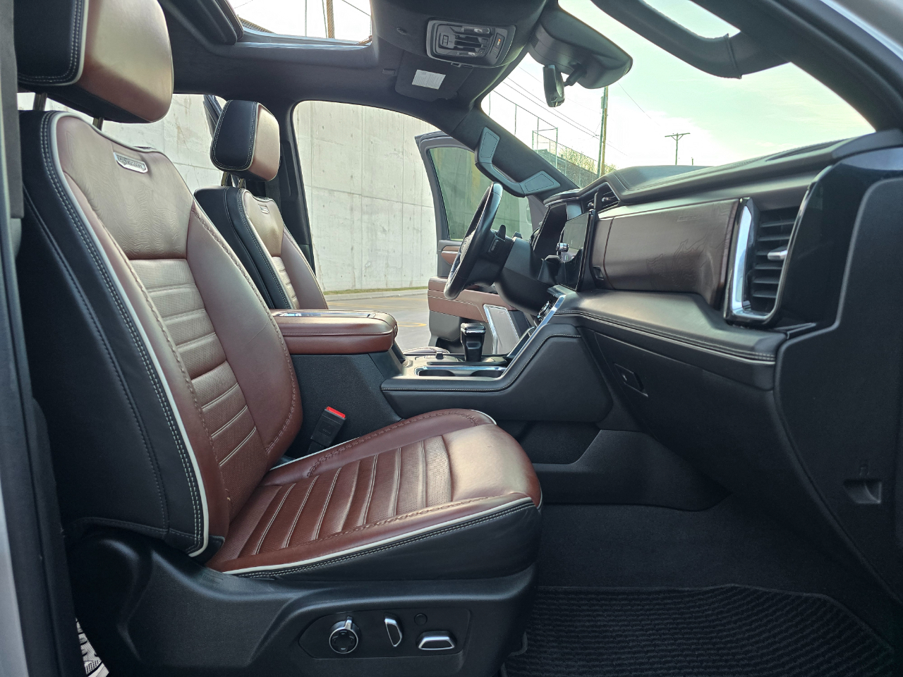 GMC Sierra 1500 4WD Crew Cab 147" Denali Ultimate 2022