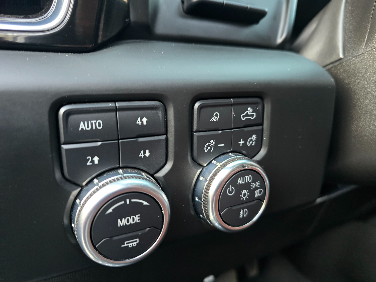 GMC Sierra 1500 4WD Crew Cab 147" Denali Ultimate 2022