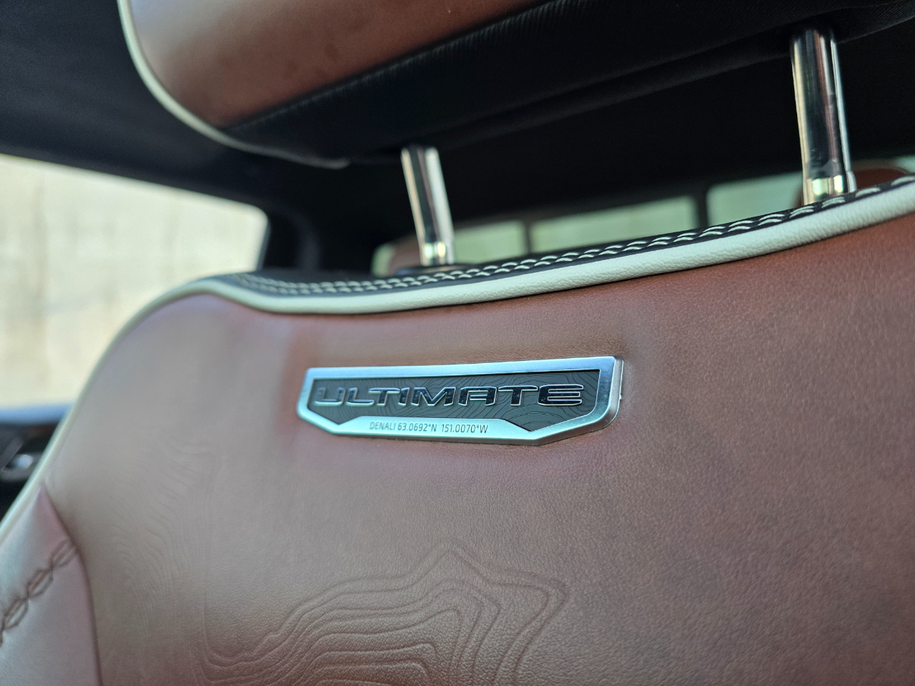 GMC Sierra 1500 4WD Crew Cab 147" Denali Ultimate 2022