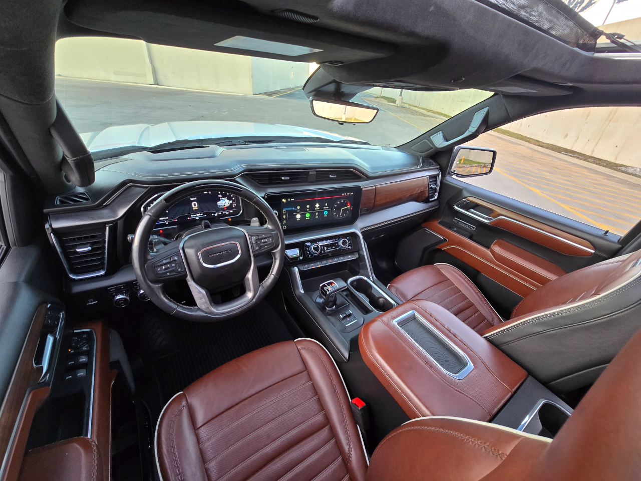 GMC Sierra 1500 4WD Crew Cab 147" Denali Ultimate 2022