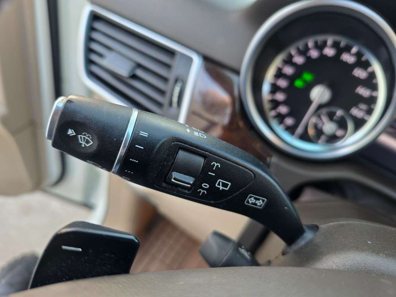 Mercedes-Benz M-Class 4MATIC 4dr ML 350 2013