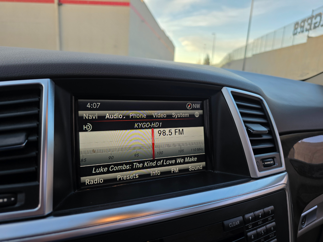 Mercedes-Benz M-Class 4MATIC 4dr ML 350 2013