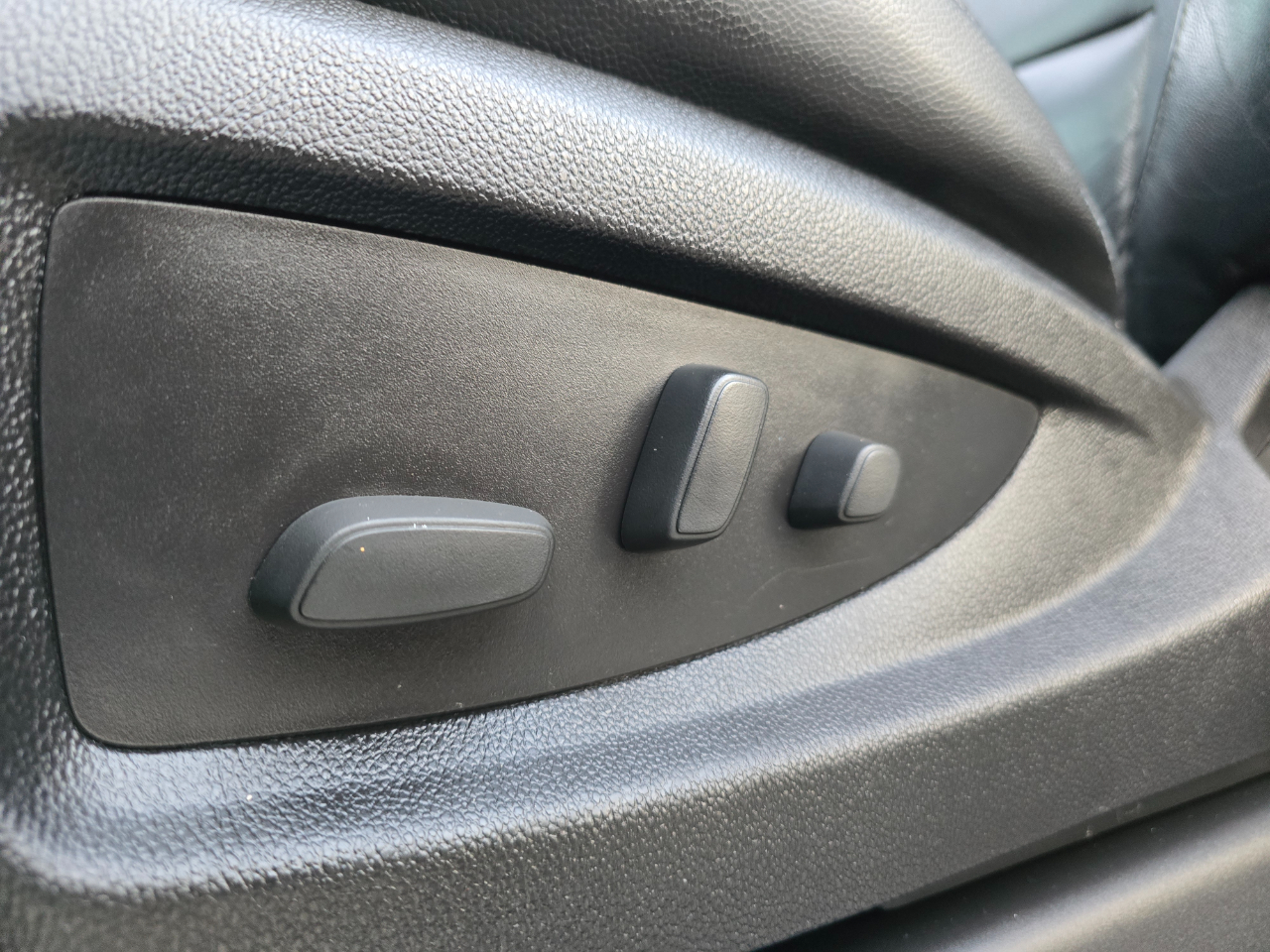 Chevrolet Silverado 1500 4WD Crew Cab 143.5" LTZ w/2LZ 2017