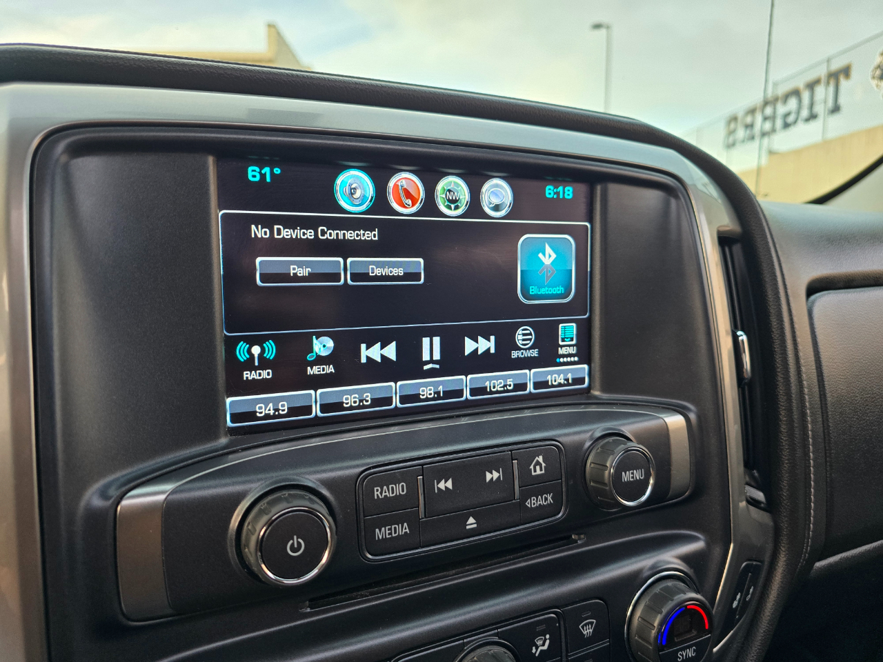 Chevrolet Silverado 1500 4WD Crew Cab 143.5" LTZ w/2LZ 2017