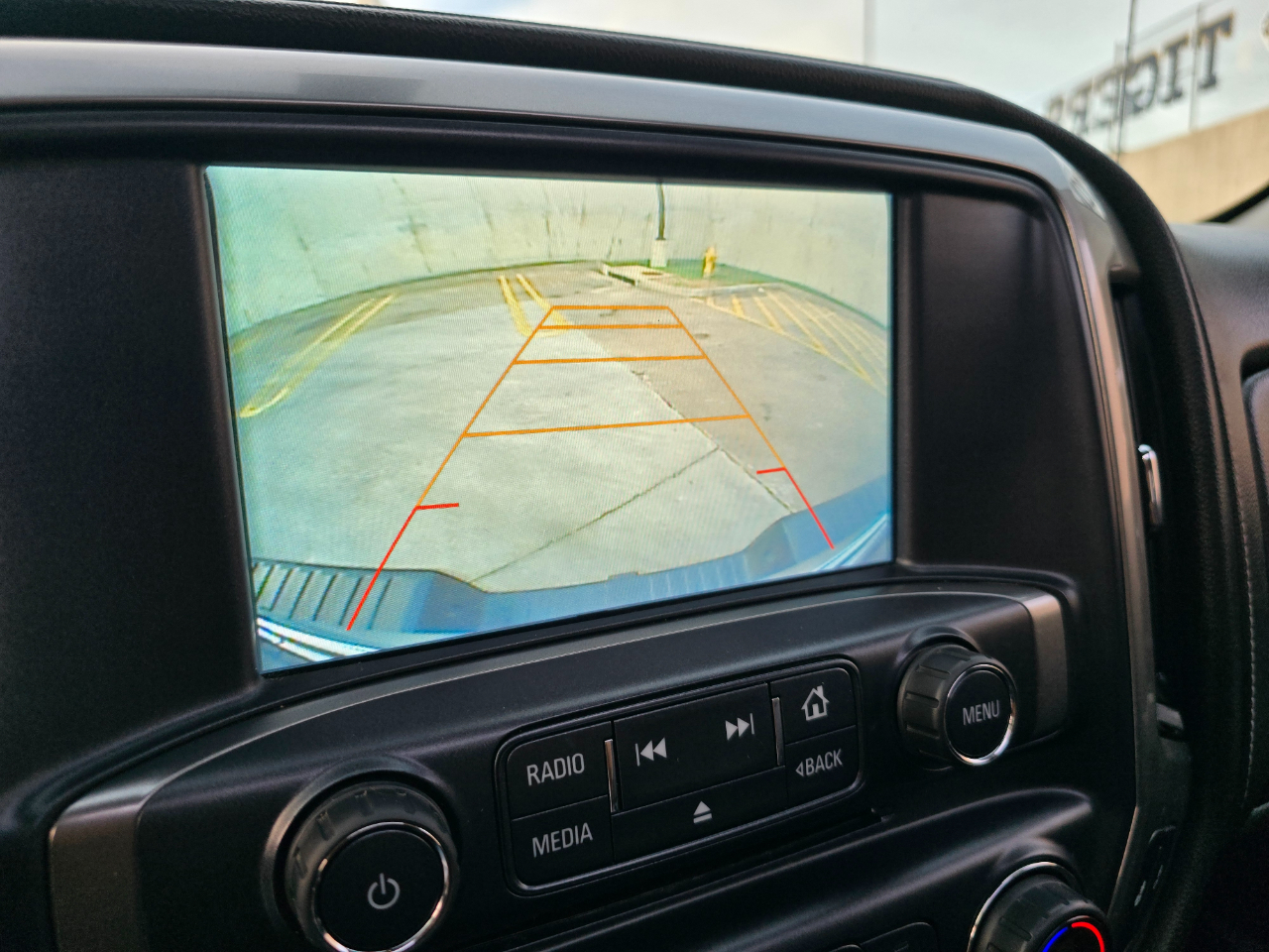 Chevrolet Silverado 1500 4WD Crew Cab 143.5" LTZ w/2LZ 2017