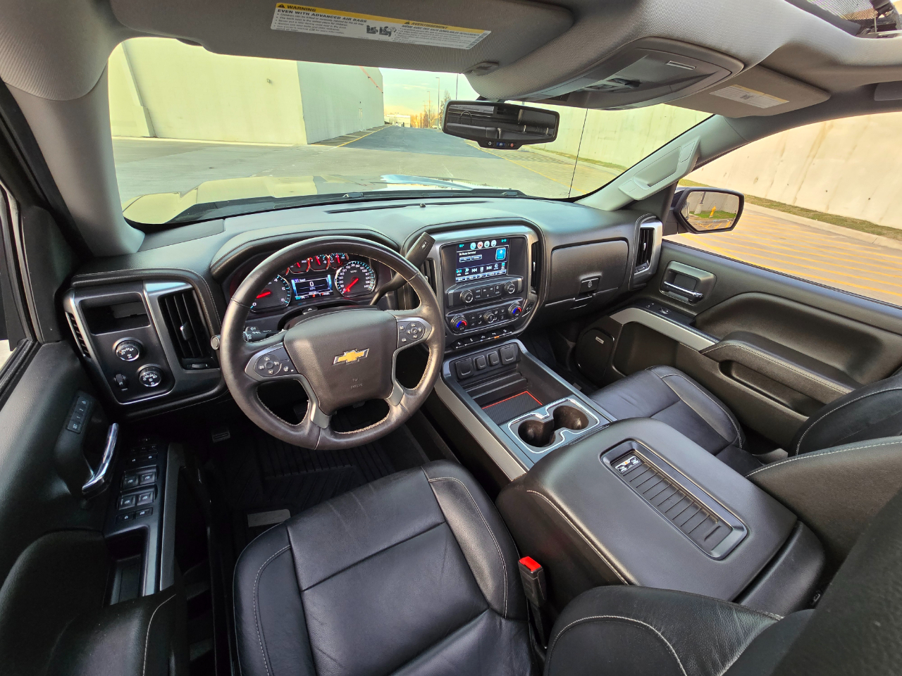 Chevrolet Silverado 1500 4WD Crew Cab 143.5" LTZ w/2LZ 2017