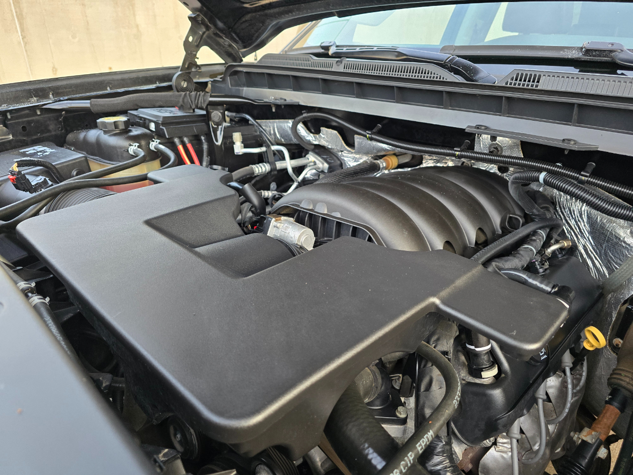 Chevrolet Silverado 1500 4WD Crew Cab 143.5" LTZ w/2LZ 2017