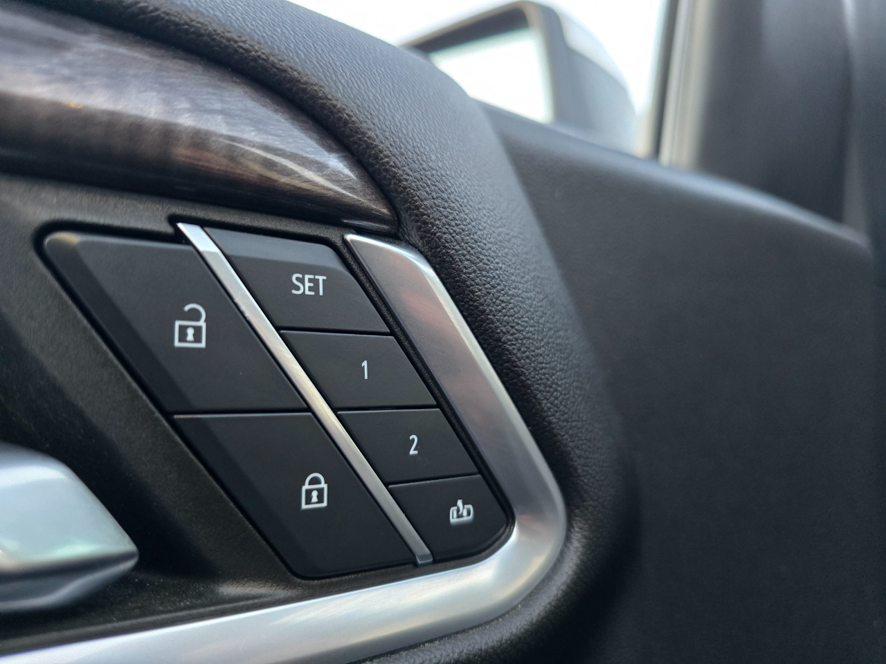 Chevrolet Silverado 1500 4WD Crew Cab 147" LTZ 2023