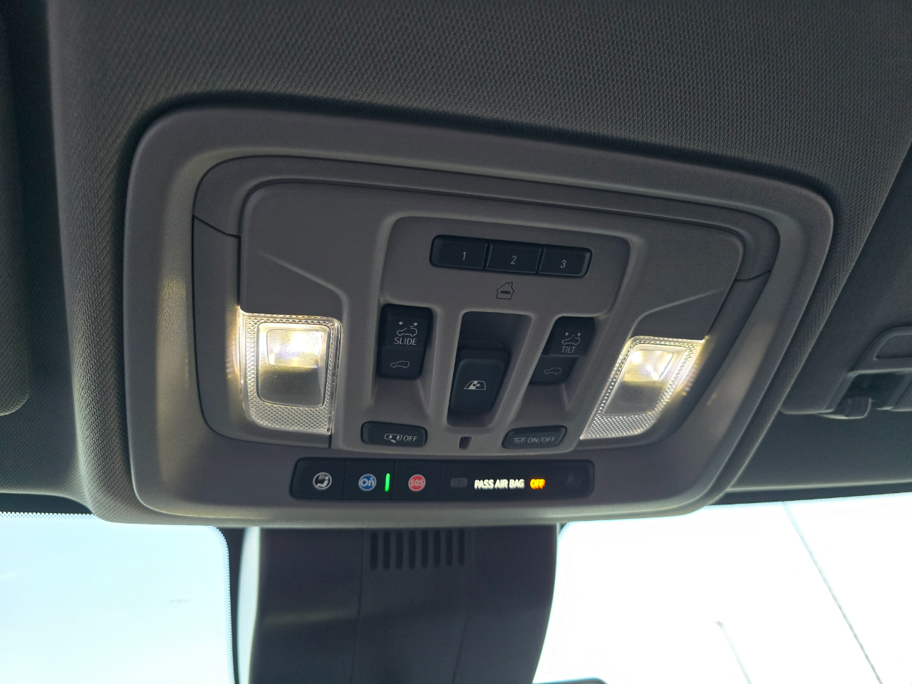 Chevrolet Silverado 1500 4WD Crew Cab 147" LTZ 2023