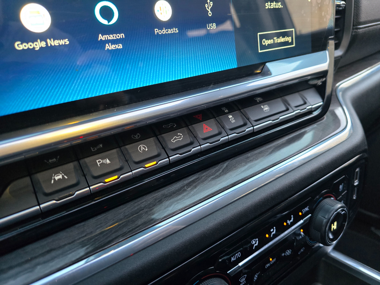 Chevrolet Silverado 1500 4WD Crew Cab 147" LTZ 2023