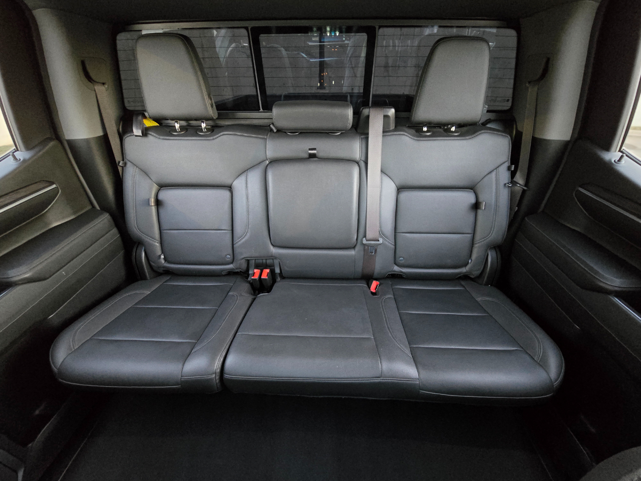 Chevrolet Silverado 1500 4WD Crew Cab 147" LTZ 2023