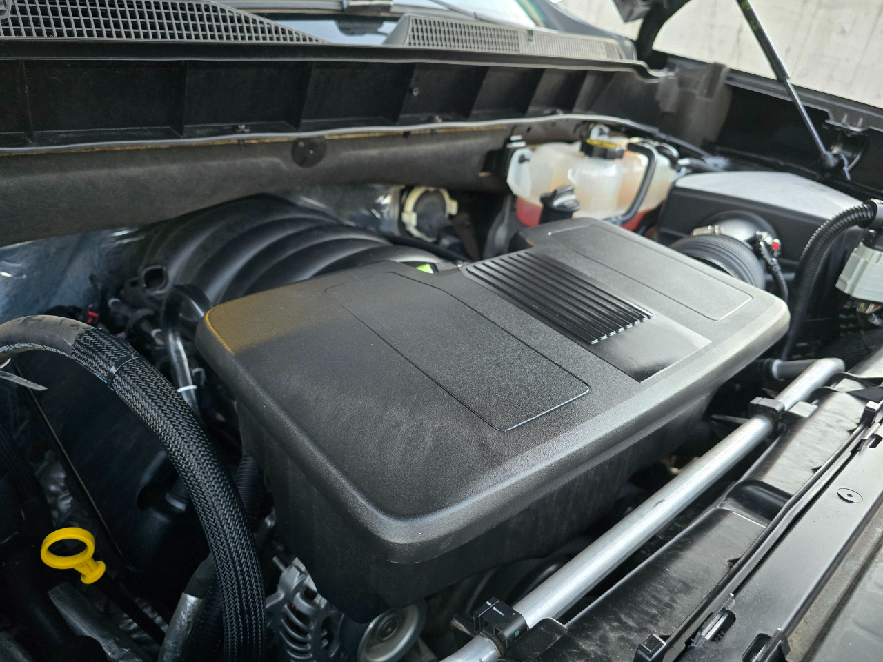 Chevrolet Silverado 1500 4WD Crew Cab 147" LTZ 2023