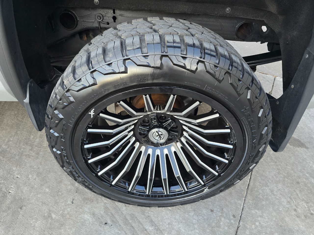 GMC Sierra 1500 4WD Crew Cab 143.5" SLT 2016