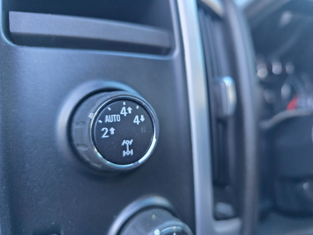 GMC Sierra 1500 4WD Reg Cab 119.0" SLE 2014