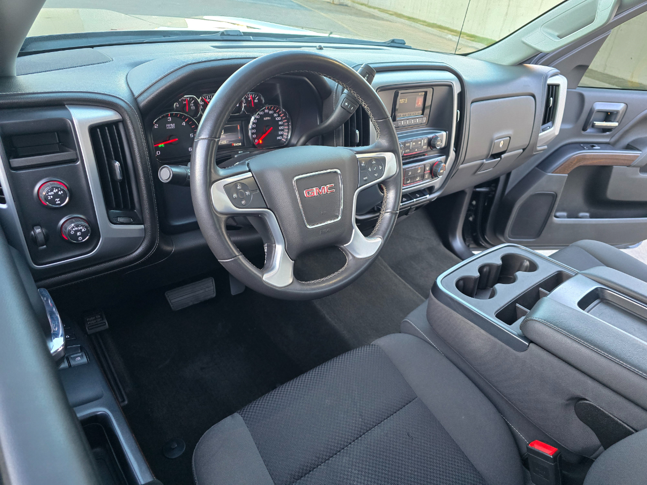 GMC Sierra 1500 4WD Reg Cab 119.0" SLE 2014