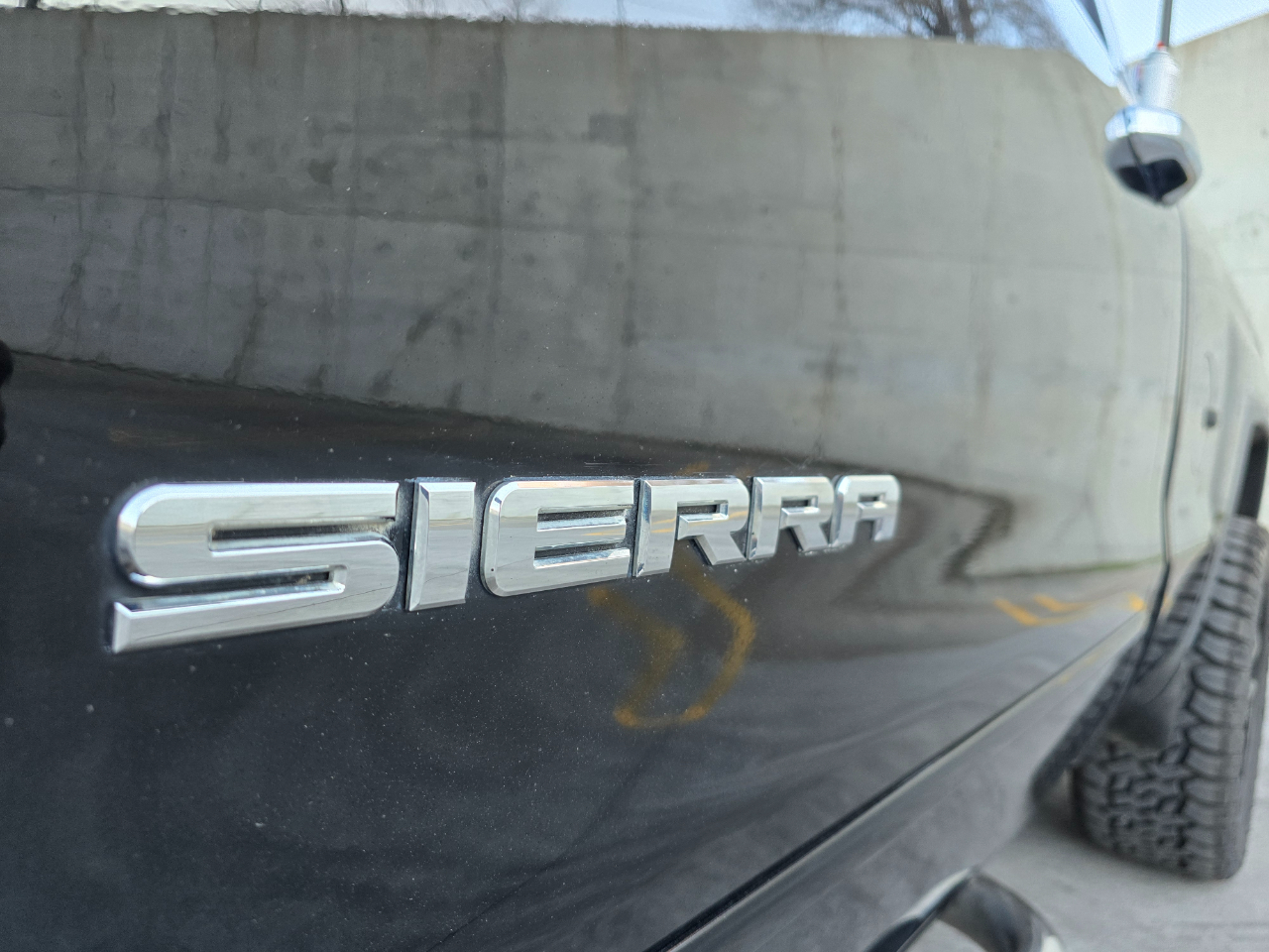 GMC Sierra 1500 4WD Reg Cab 119.0" SLE 2014