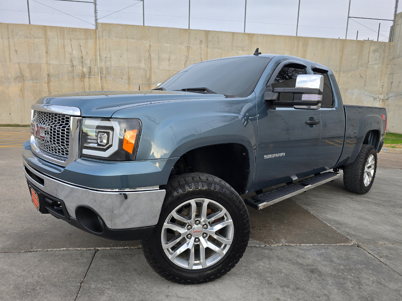 GMC Sierra 1500 4WD Ext Cab 143.5" SLE 2011