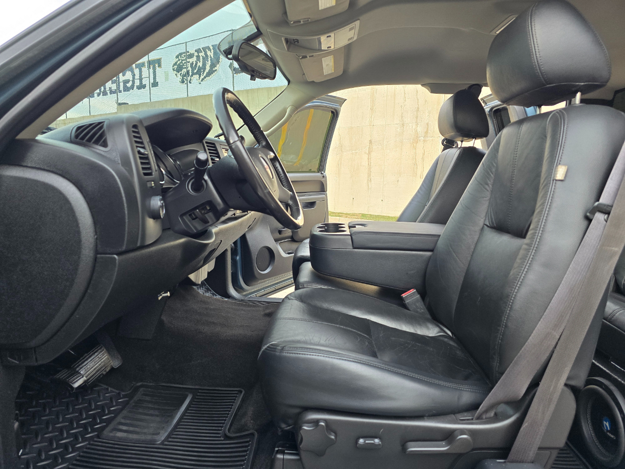 GMC Sierra 1500 4WD Ext Cab 143.5" SLE 2011