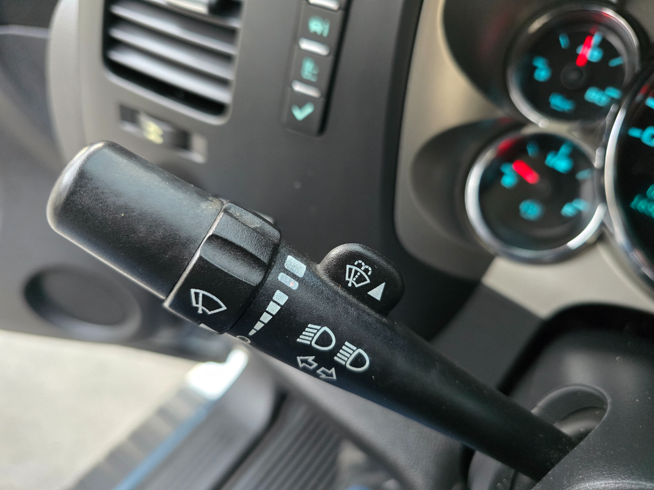 GMC Sierra 1500 4WD Ext Cab 143.5" SLE 2011