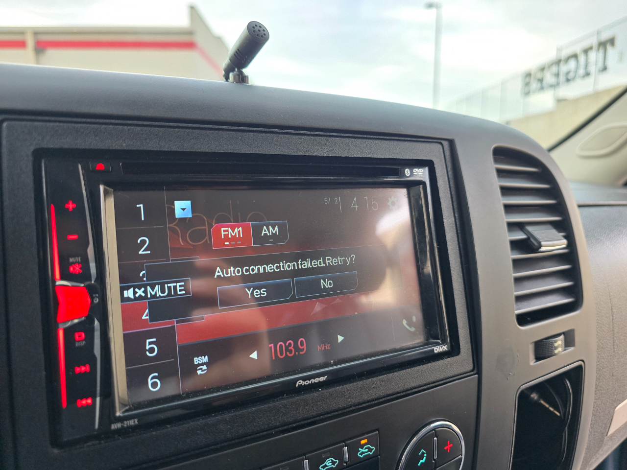 GMC Sierra 1500 4WD Ext Cab 143.5" SLE 2011