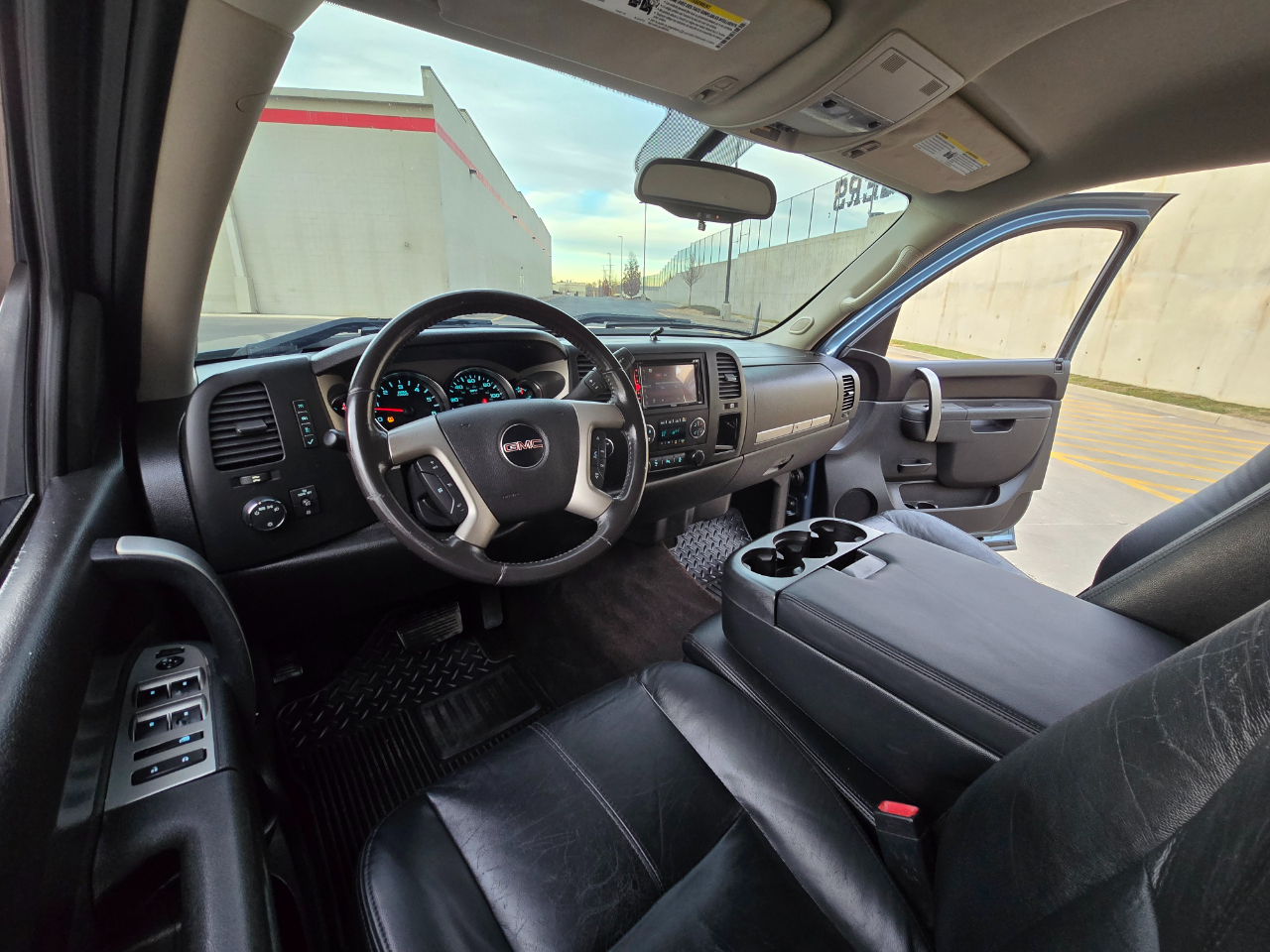 GMC Sierra 1500 4WD Ext Cab 143.5" SLE 2011