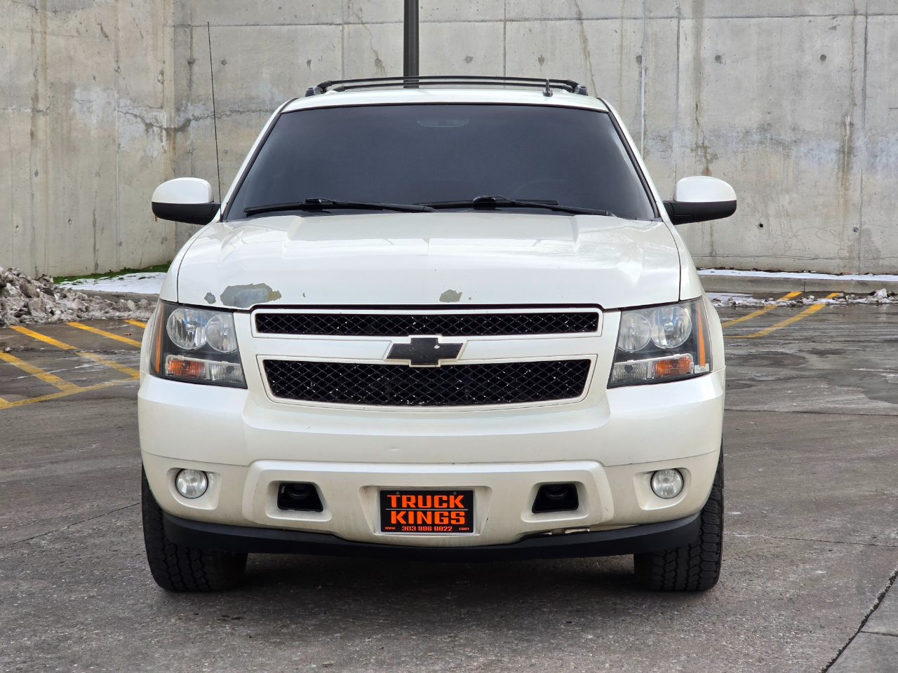 Chevrolet Avalanche 4WD Crew Cab LTZ 2013
