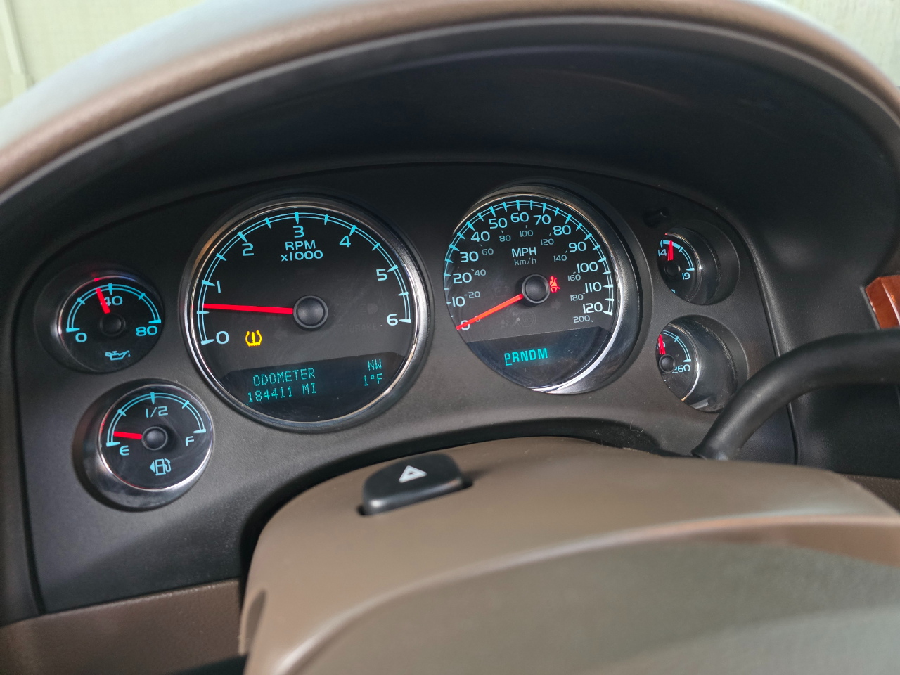 Chevrolet Avalanche 4WD Crew Cab LTZ 2013