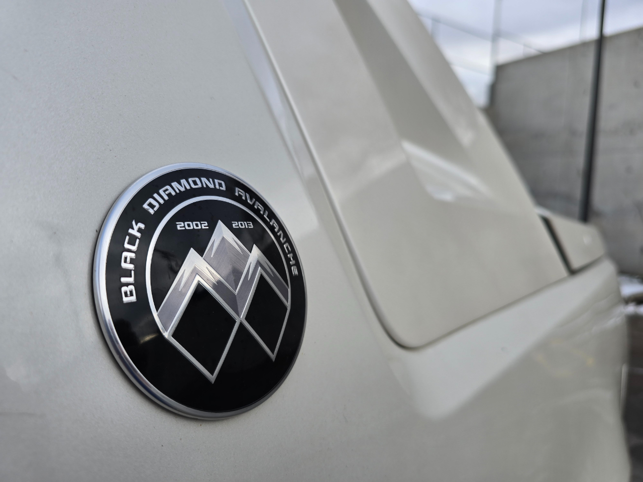 Chevrolet Avalanche 4WD Crew Cab LTZ 2013