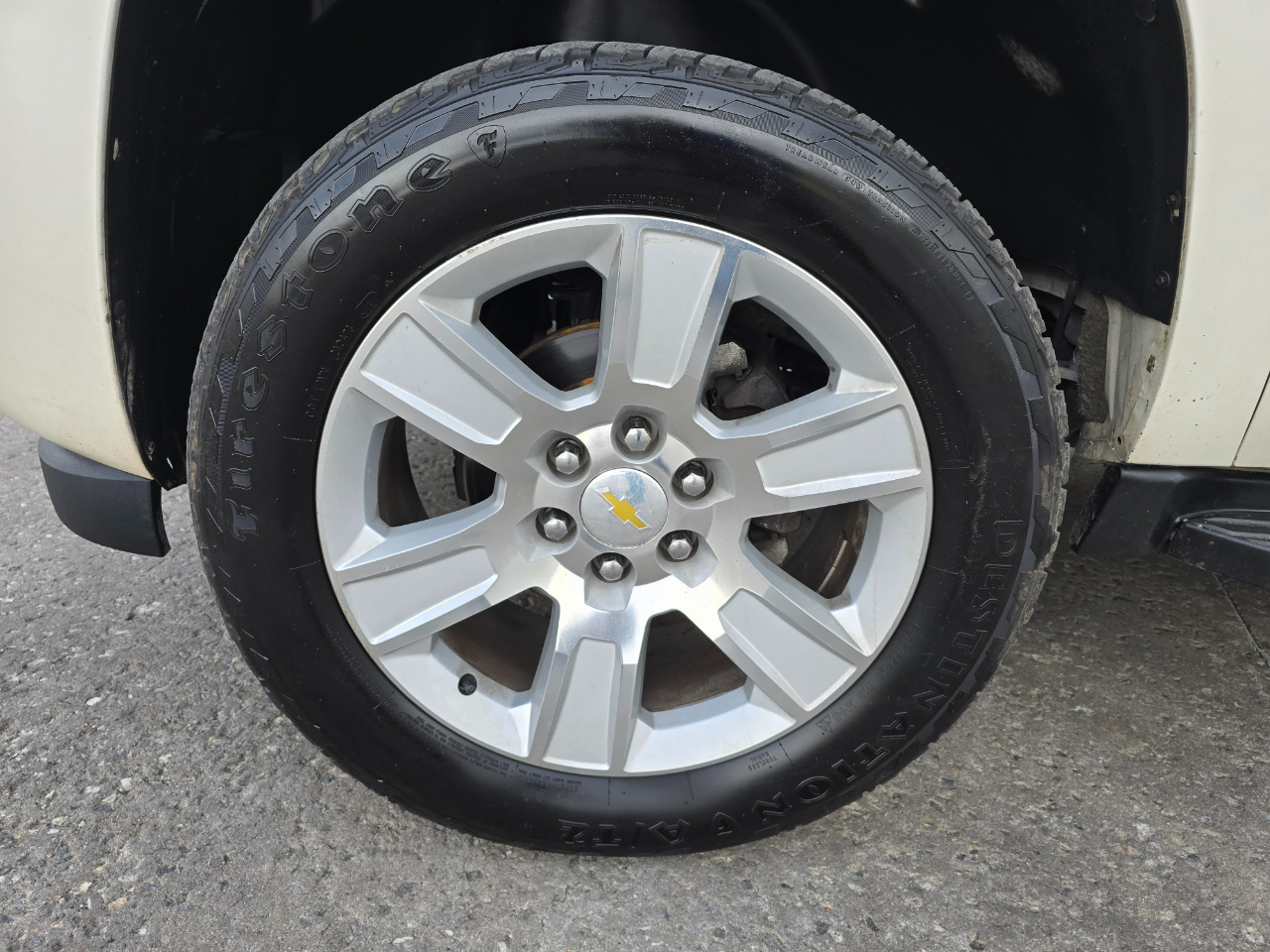 Chevrolet Avalanche 4WD Crew Cab LTZ 2013