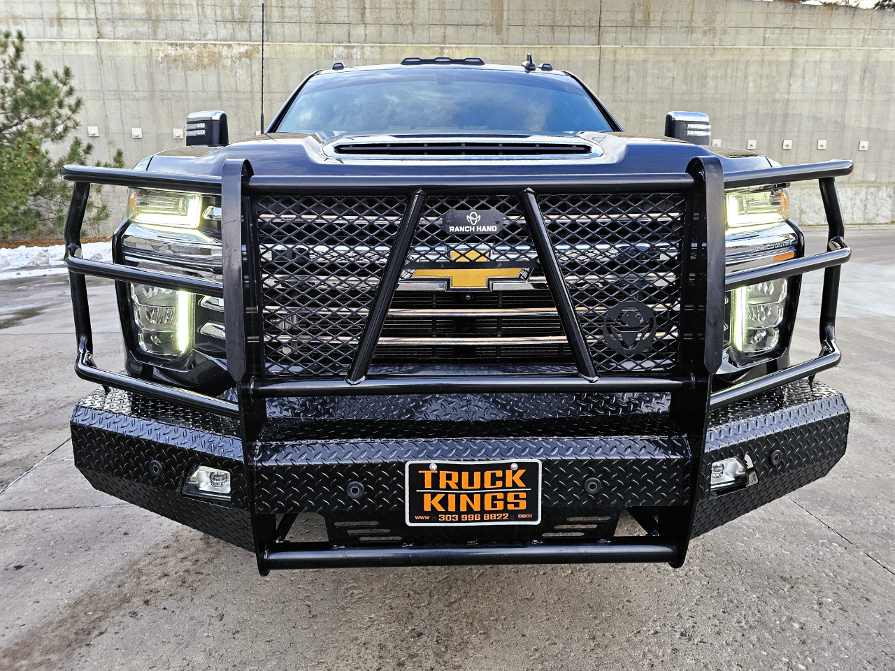 Chevrolet Silverado 3500HD 4WD Crew Cab 172" High Country 2022