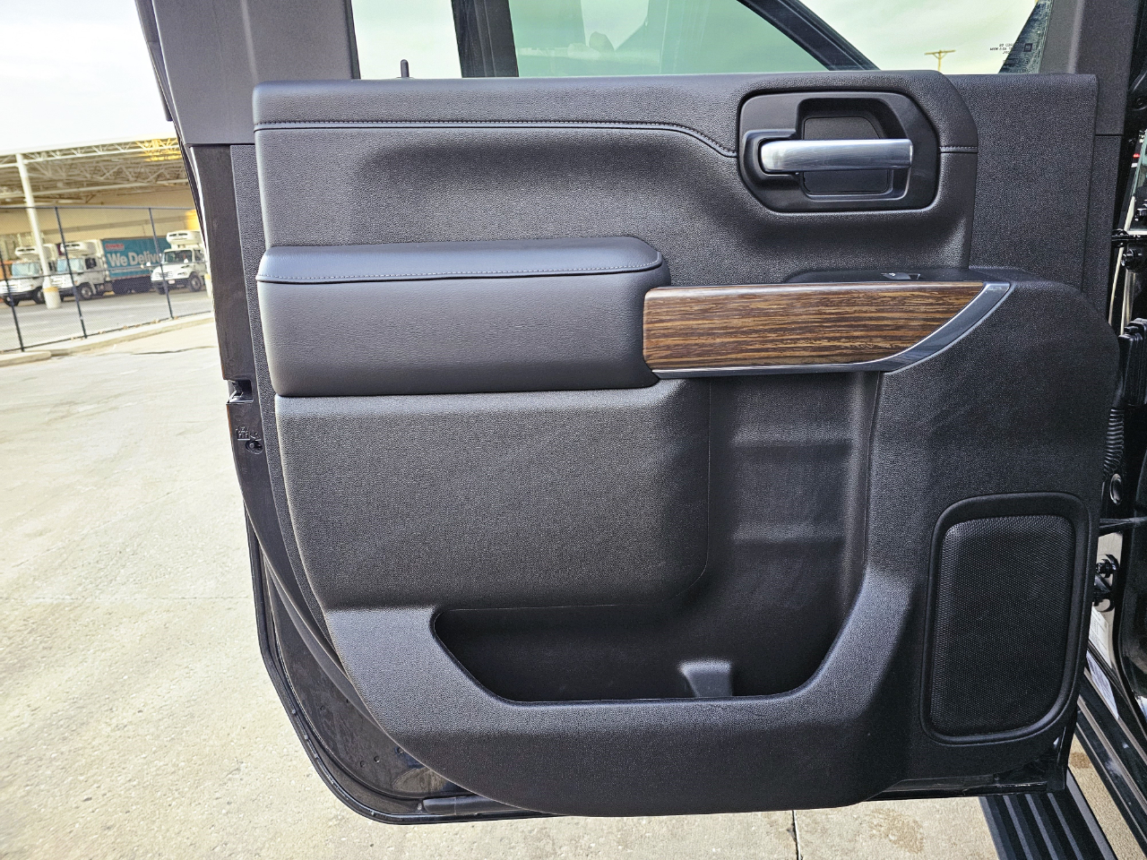 Chevrolet Silverado 3500HD 4WD Crew Cab 172" High Country 2022