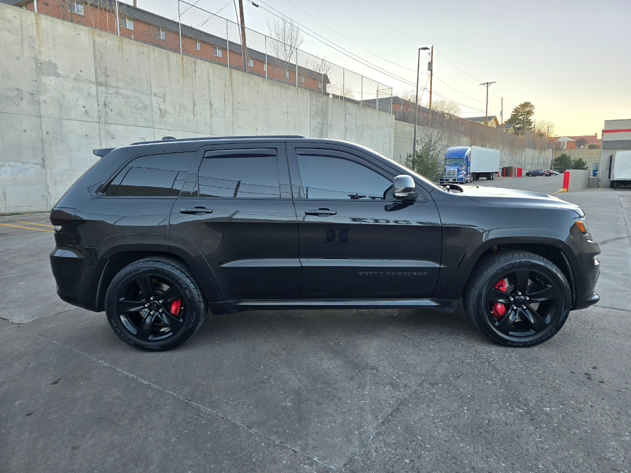 Jeep Grand Cherokee 4WD 4dr SRT8 2014