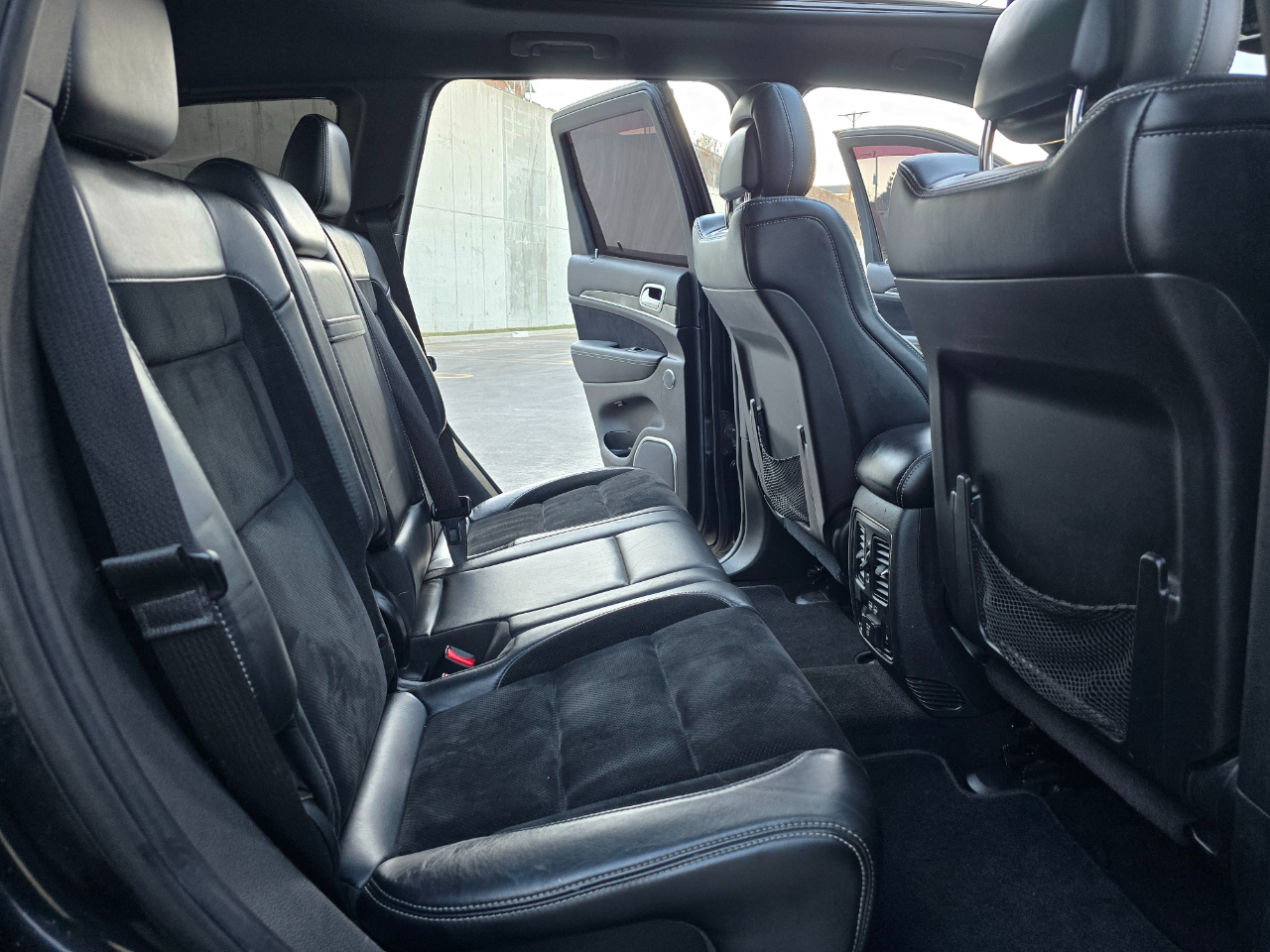 Jeep Grand Cherokee 4WD 4dr SRT8 2014