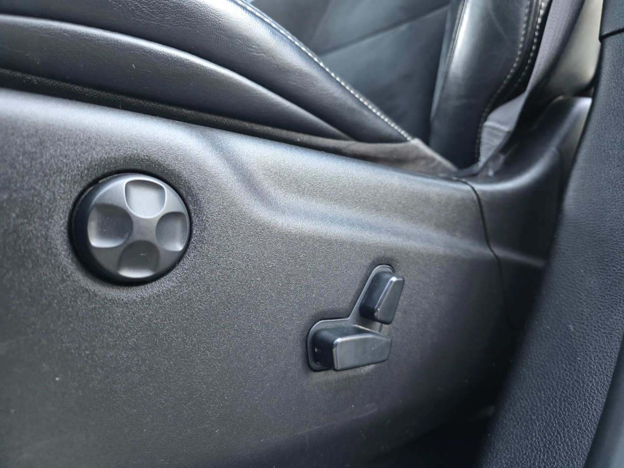 Jeep Grand Cherokee 4WD 4dr SRT8 2014