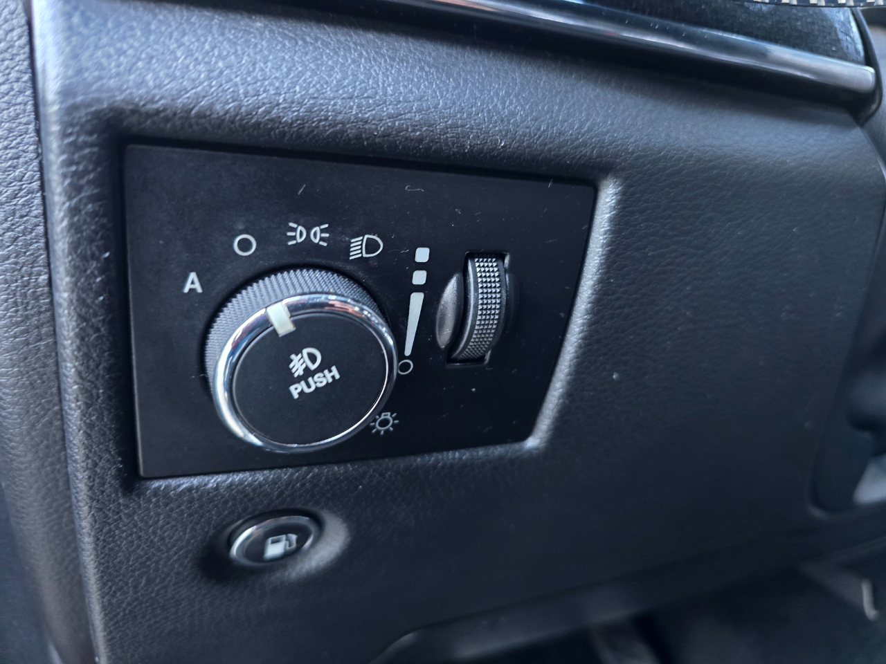 Jeep Grand Cherokee 4WD 4dr SRT8 2014