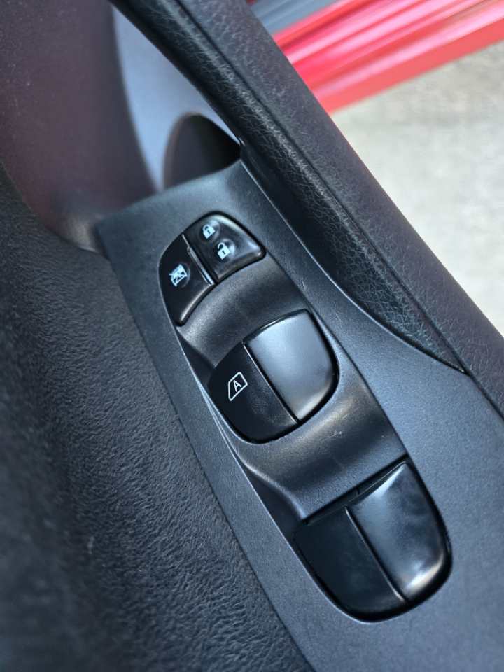 Nissan Altima 4dr Sdn I4 2.5 S 2015