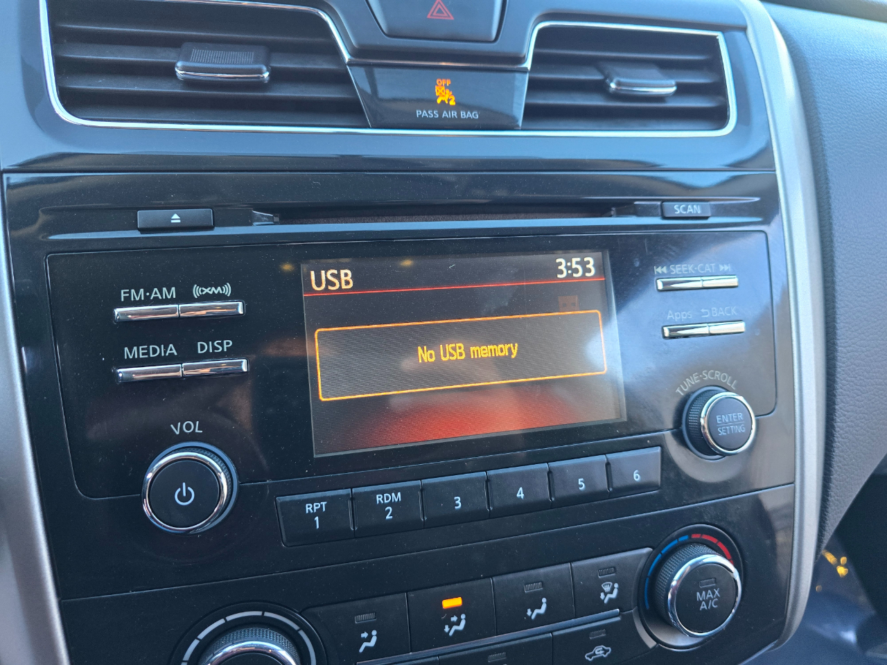 Nissan Altima 4dr Sdn I4 2.5 S 2015