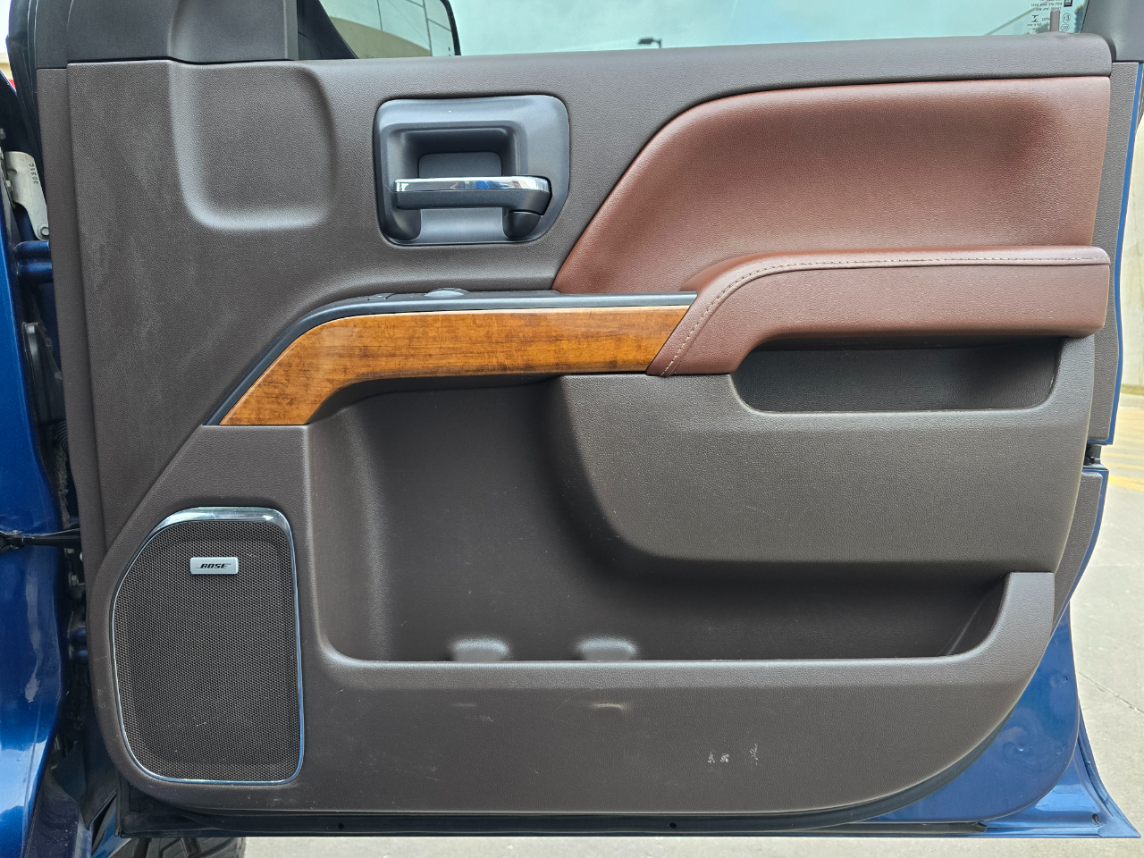 Chevrolet Silverado 1500 4WD Crew Cab 143.5" High Country 2016