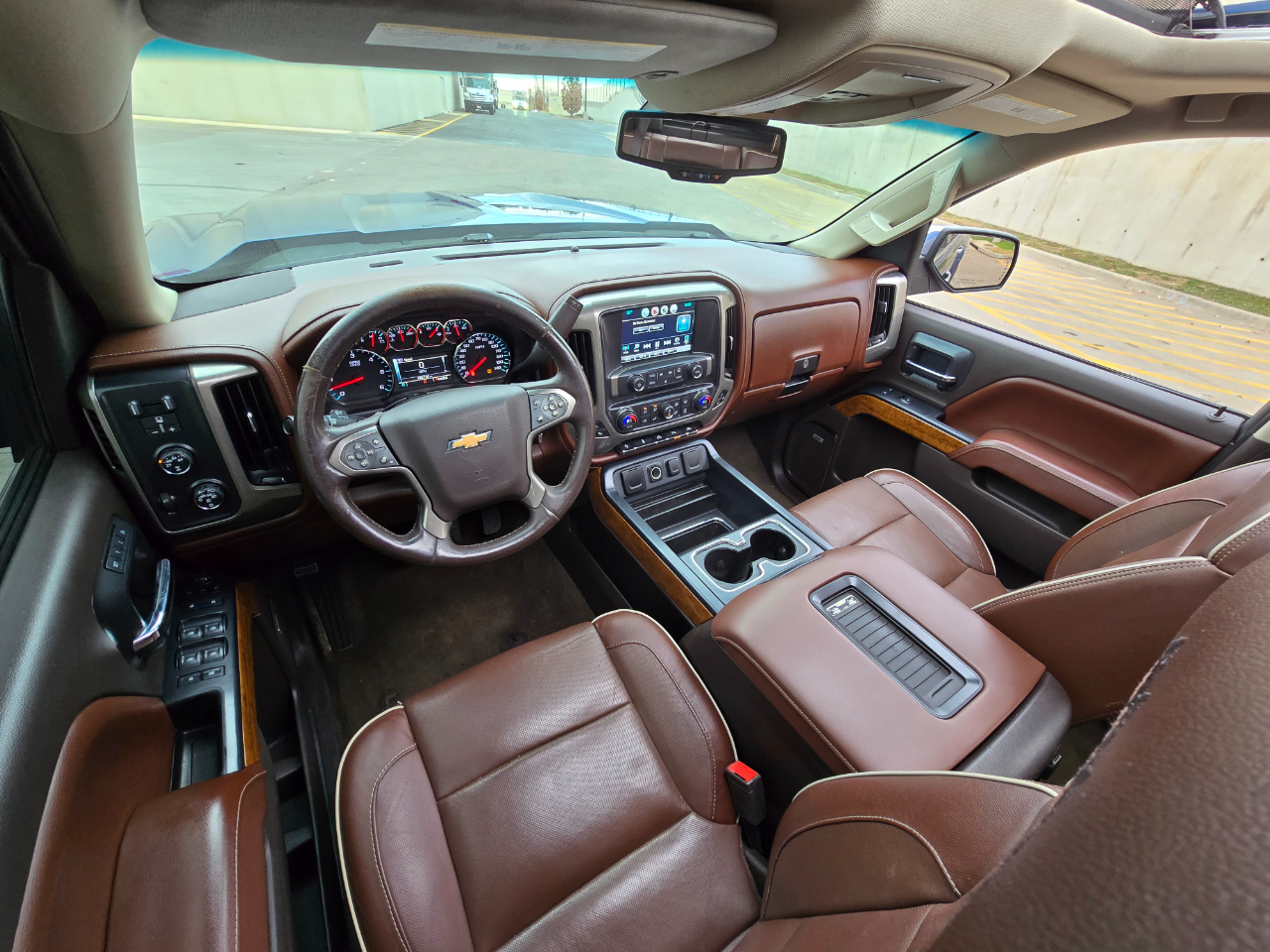 Chevrolet Silverado 1500 4WD Crew Cab 143.5" High Country 2016