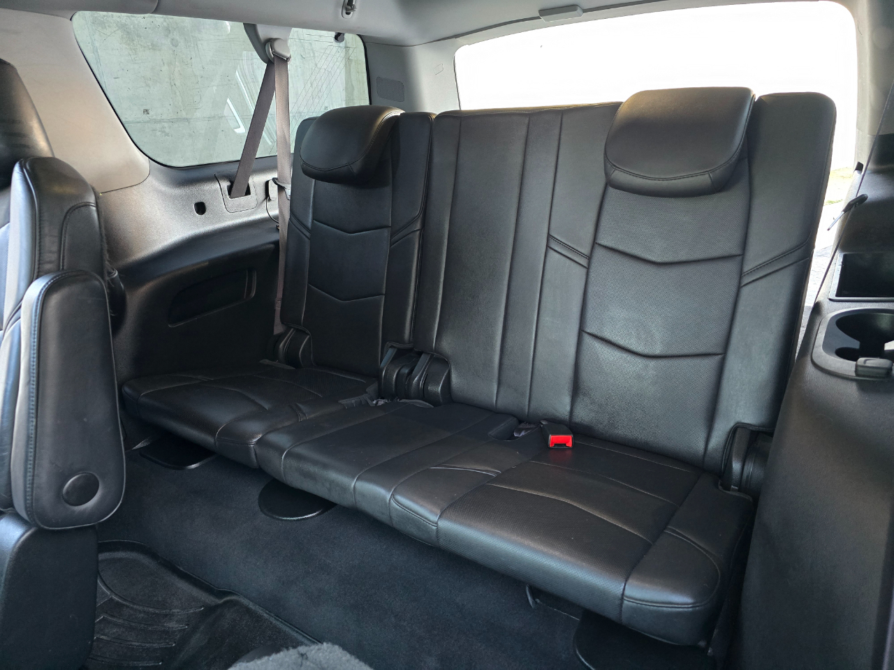 Cadillac Escalade ESV 4WD 4dr Premium 2015