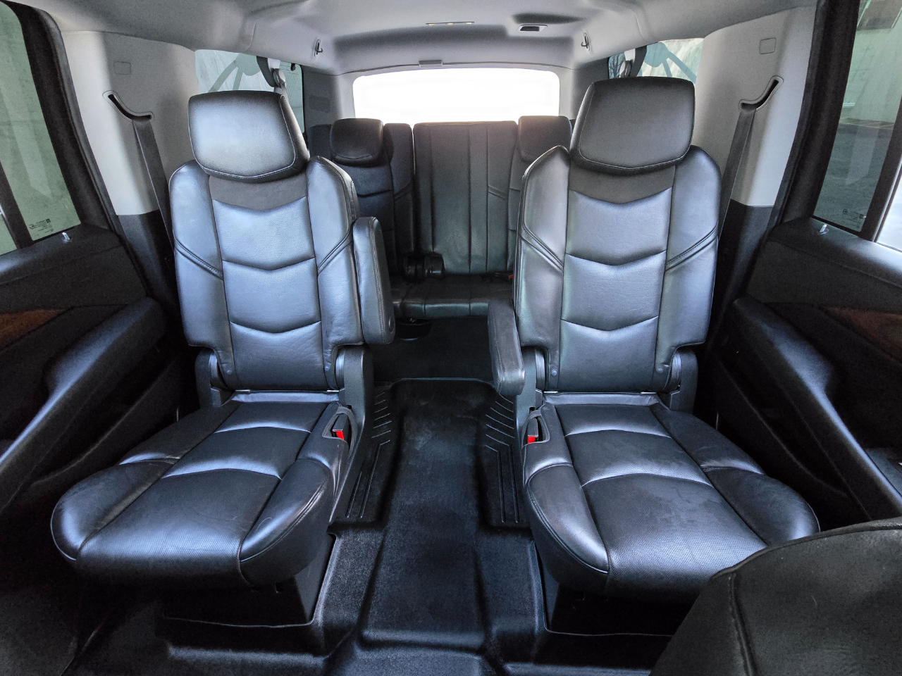 Cadillac Escalade ESV 4WD 4dr Premium 2015