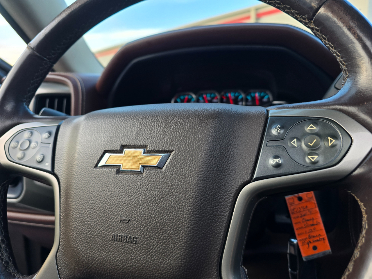 Chevrolet Silverado 1500 4WD Crew Cab 143.5" High Country 2014