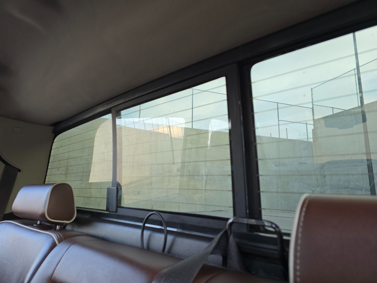 Chevrolet Silverado 1500 4WD Crew Cab 143.5" High Country 2014