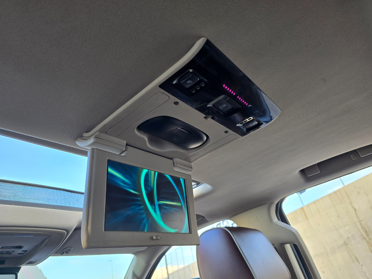 Chevrolet Silverado 1500 4WD Crew Cab 143.5" High Country 2014