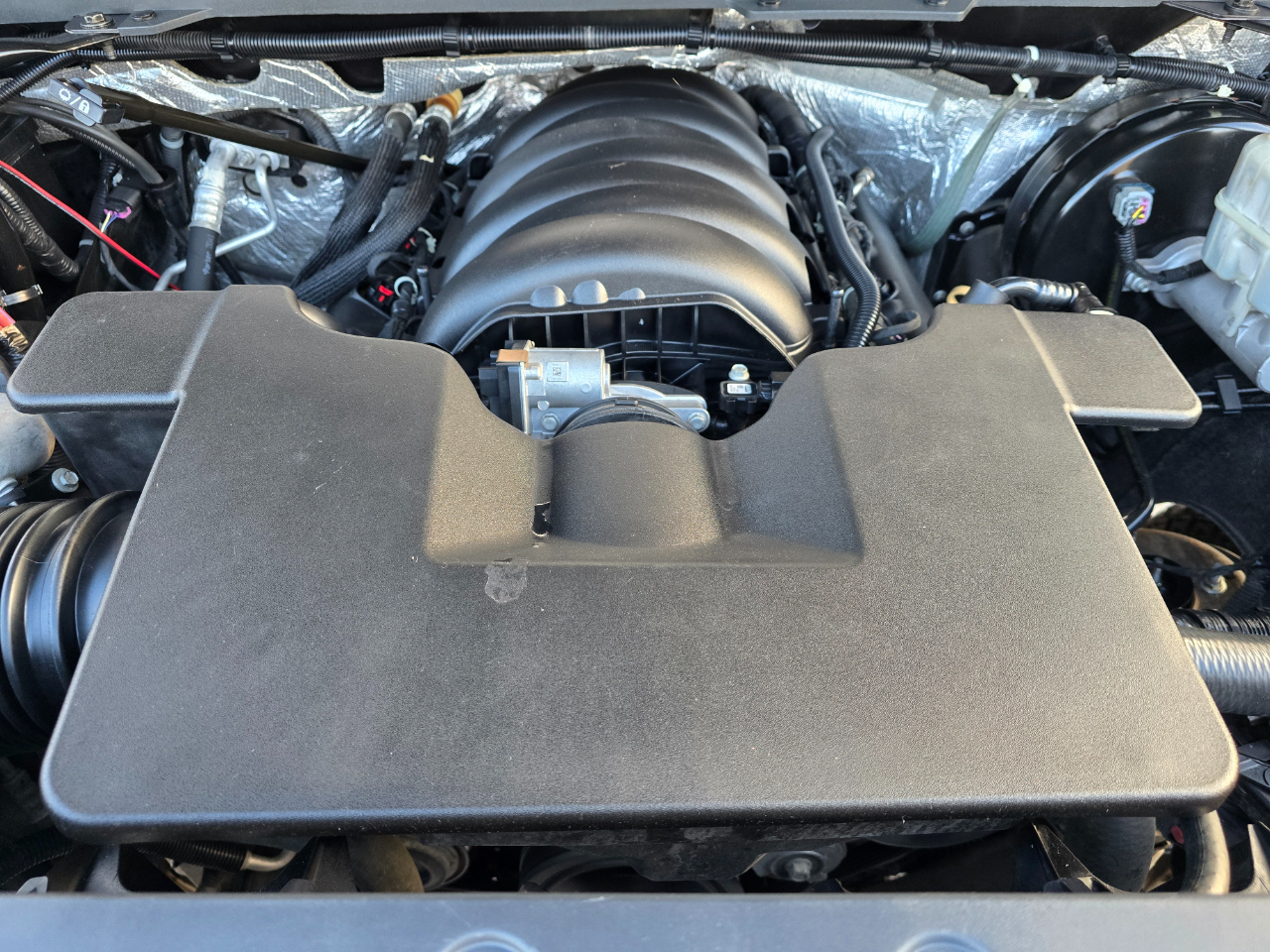 Chevrolet Silverado 1500 4WD Crew Cab 143.5" High Country 2014